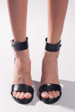 Strap Sandal w/Heel