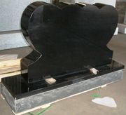 DH-01 Black Heart Shaped Memorial 
