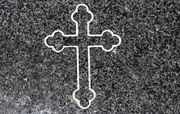Engraved Trefoil Style Cross Cemetery Headstone Design D-114 on G654