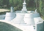 LSX-A013  Memorial Monument 