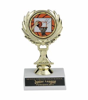 05-1/2 INCH WREATH TROPHY, HOLDS MEDALLION INSERT