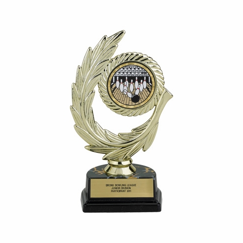 07-1/4 INCH WREATH TROPHY, HOLDS MEDALLION INSERT