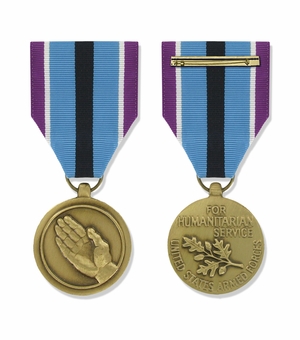 1-1/4 INCH HUMANITARIAN SERVICE MILITARY MEDAL