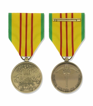 1-1/4 INCH VIETNAM SERVICE MILITARY MEDAL