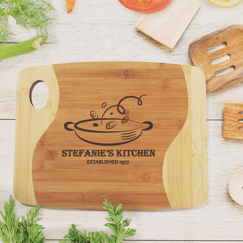 13-3/4 x 11 INCH GENUINE BAMBOO WOOD TWO-TONED CUTTING BOARD WITH OVAL INSET HANDLE
