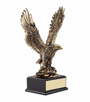 14-1/2" ANTIQUE BRASS ELECTROPLATED RESIN EAGLE MOUNTED ON A BLACK BASE WITH MATTE GOLD ENGRAVING PLATE