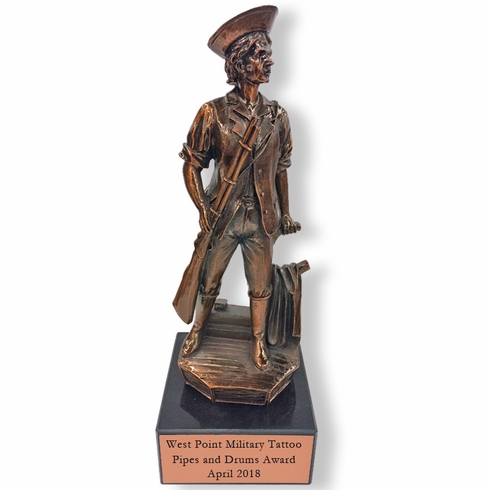 14 INCH HEIGHT LARGE MINUTEMAN ANTIQUE BRONZE TROPHY ON HEAVY BLACK MARBLE BASE