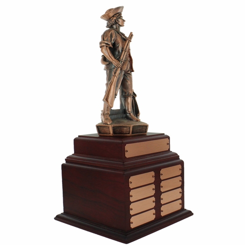 18-3/4 INCH MINUTEMAN BRONZE PERPETUAL TROPHY ROSEWOOD BASE WITH 8 NAME PLATES