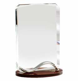 6-1/4 x 4-1/4 INCH OPTICAL CRYSTAL RECTANGLE AWARD WITH BEVELED EDGES ON WOOD GRAIN BASE