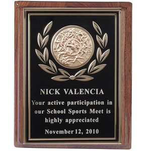 6 X 8 INCH WALNUT FINISH PLAQUE  WITH 2 INCH INSERT