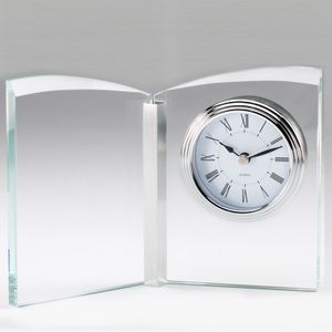 7-1/4 X 5-1/4 INCH OPTICAL CRYSTAL BUTTERFLY DESK CLOCK QUARTZ MOVEMENT