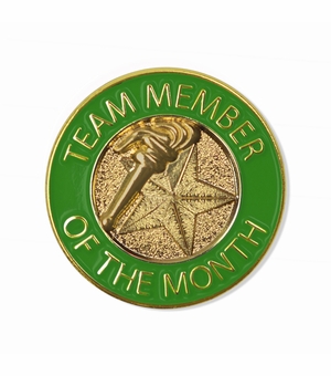 7/8 INCH BRIGHT GOLD GREEN "TEAM MEMBER OF THE MONTH" LAPEL PIN