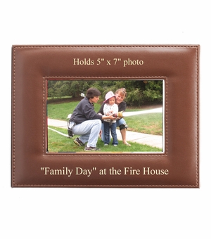 9-1/2 x 7-1/2 INCH HORIZONTAL TAN LEATHERETTE PICTURE FRAME, HOLDS 5" X 7" PHOTO