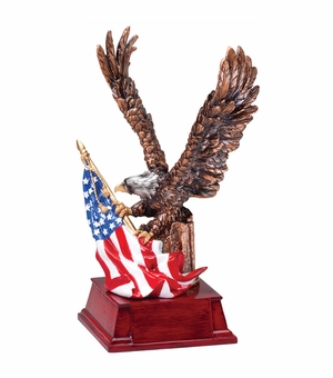 9-1/4" ANTIQUE BRASS RESIN EAGLE WITH HAND PAINTED AMERICAN FLAG TROPHY 