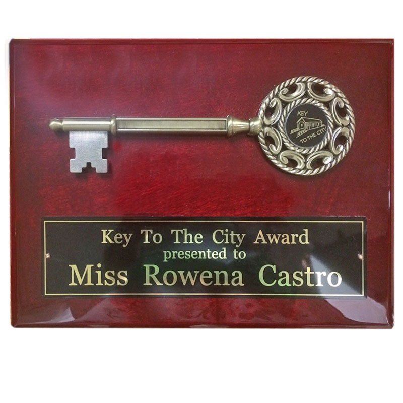 9 x 12 INCH KEY TO THE CITY PLAQUE ANTIQUE BRASS KEY