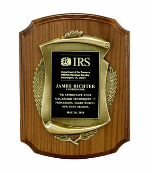 9 X 12 INCH PLAQUE GENUINE WALNUT WITH CAST ANTIQUE BRASS FRAME - MULTIPLE PLATE COLORS