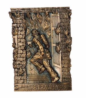 BRASS BRAVEST PLAQUE MOUNT, 4-1/4X5-3/5