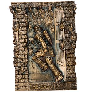 BRASS BRAVEST PLAQUE MOUNT, 4-1/4X5-3/5