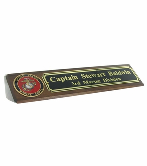 GENUINE WALNUT DESK BLOCK U.S. MARINE CORPS. MEDALLION WITH BLACK SCREENED PLATE