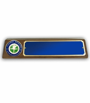 GENUINE WALNUT DESK BLOCK WITH FEDERAL AVIATION ADMINISTRATION MEDALLION AND BLUE PLATE