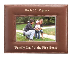 9-1/2 x 7-1/2 INCH HORIZONTAL TAN LEATHERETTE PICTURE FRAME, HOLDS 5" X 7" PHOTO