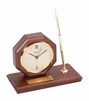 QUARTZ DESK CLOCK WITH TWO METAL PENS AND BRASS ENGRAVING PLATE
