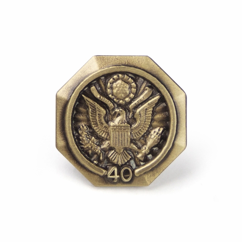 U.S. FEDERAL YEARS OF SERVICE GOLD PIN - 40 YEARS