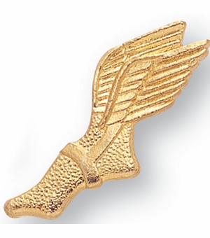 WINGED FOOT TRACK CHENILLE PIN