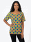Wholesale Women's Plus Size Tops  - Click to Enlarge