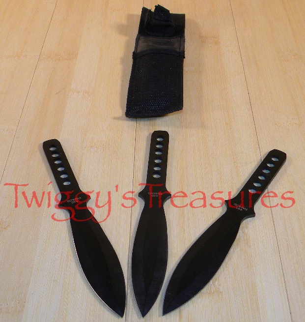 Set of 3 Black Throwing Knives A1303BK Throwing Knives and Axes