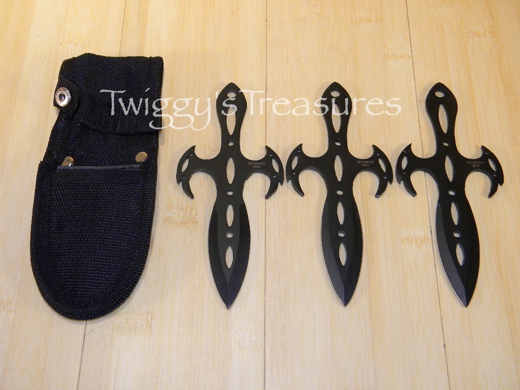 Set of 3 Black Throwing Knives A5303BK Throwing Knives and Axes
