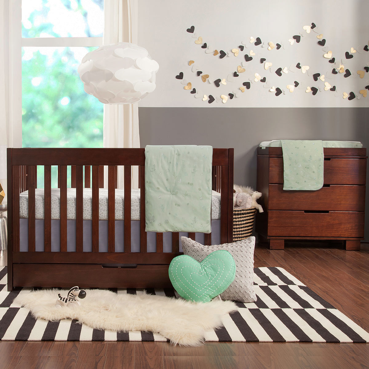 Babyletto Piece Modern Nursery Set Mercer in Convertible