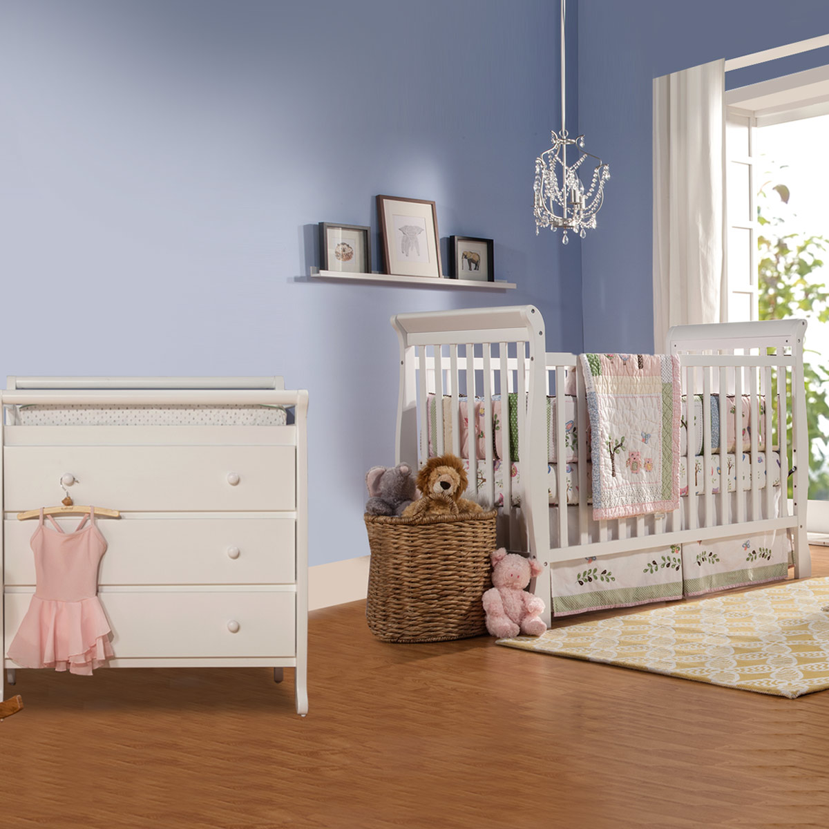 Davinci jamie 4-in-1 convertible crib