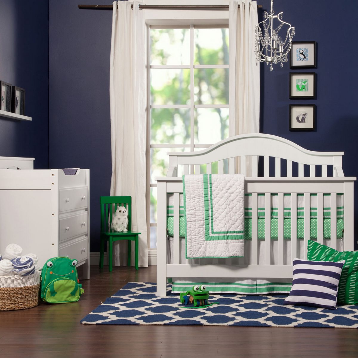 DaVinci 2 Piece Nursery Set Jayden 4 in 1 Convertible Crib with
