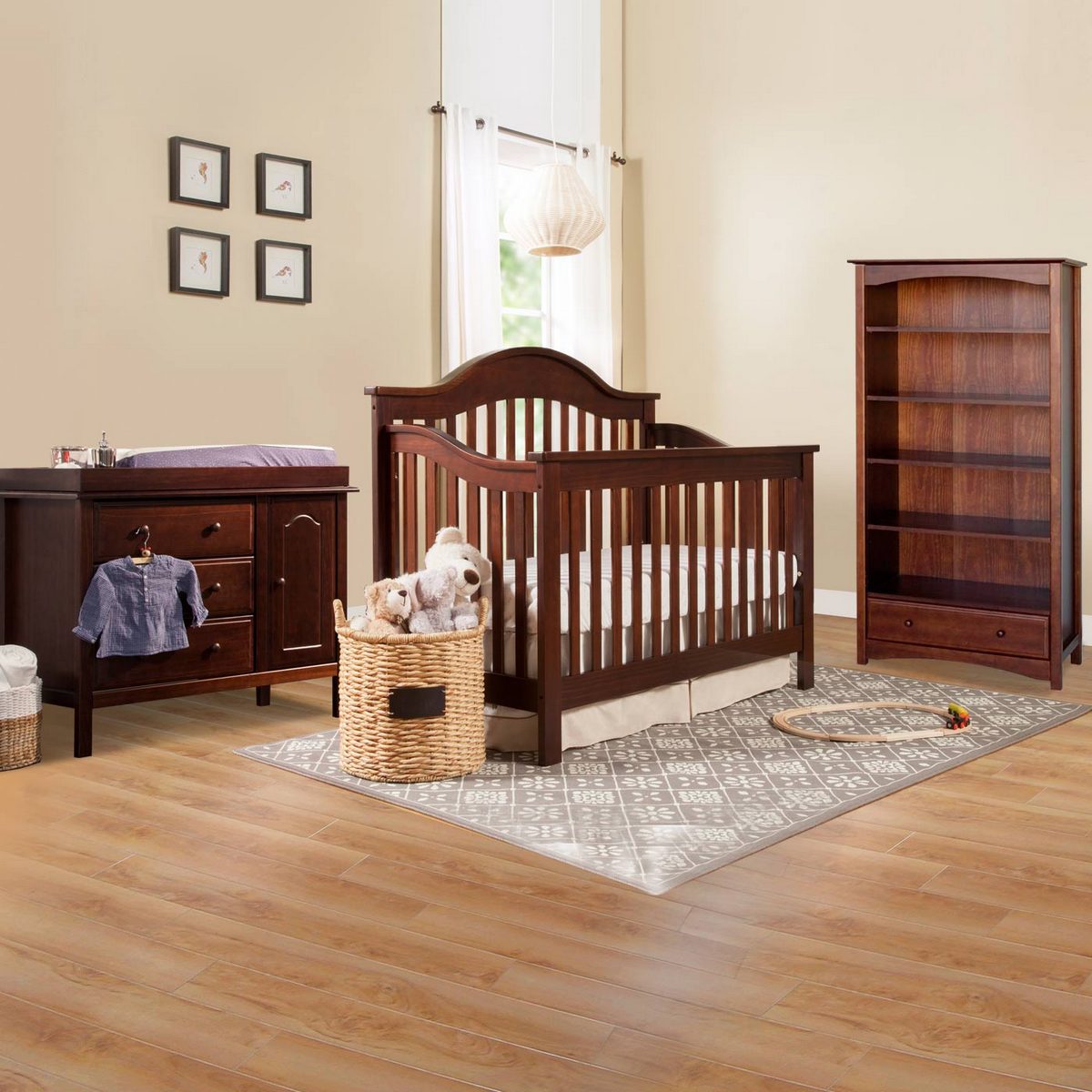 DaVinci 3 Piece Nursery Set Jayden 4 in 1 Convertible Crib with