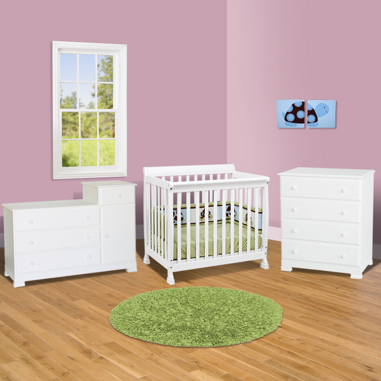 Da Vinci 3 Piece Nursery Set Kalani Mini Crib, 4 Drawer Dresser and