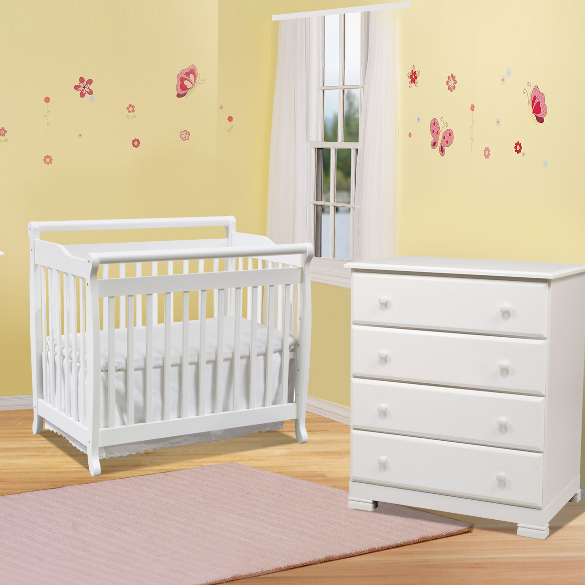 DaVinci 2 Piece Nursery Set Emily Mini 2 in 1 Convertible Crib and