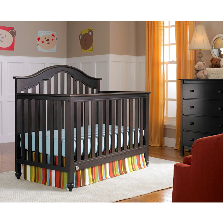 Fisher Price Piece Nursery Set Kingsport in Convertible