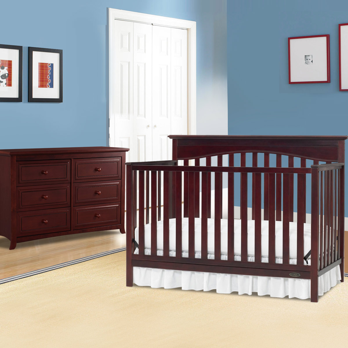 Graco Cribs Hayden 2 Piece Nursery Set 4in1 Convertible Crib and