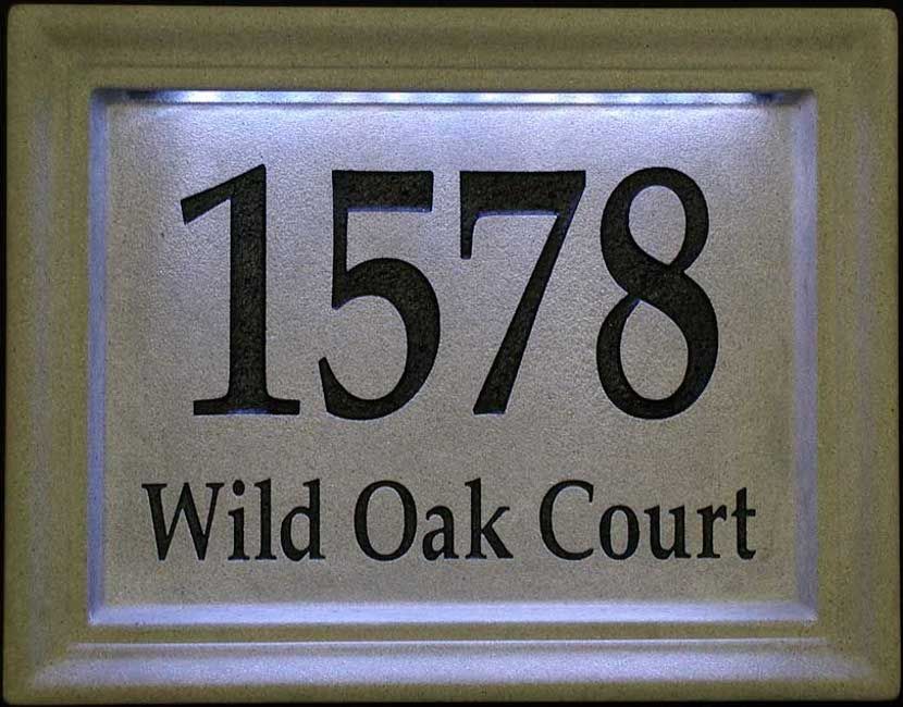 Illuminated Classic Address Block