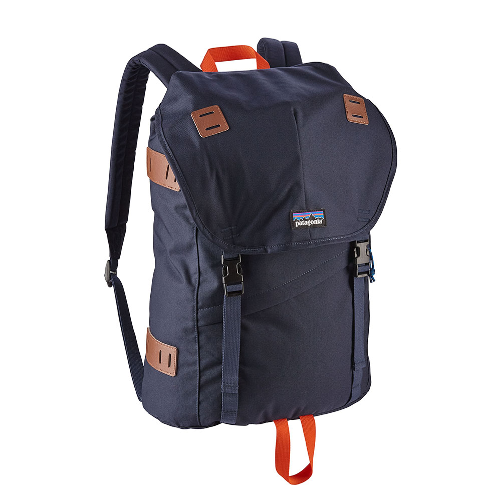 人気　希少カラー　patagonia アーバーパック 26L NAVY Patagonia Arbor Pack 26L Navy Blue w/ Paintbrush Red