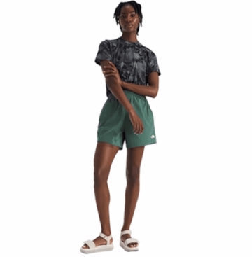 The North Face Womens Class V Pathfinder Pull On Short 5" Duck Green