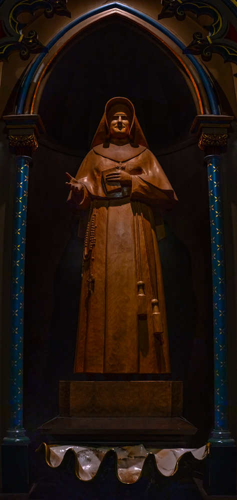 Statue