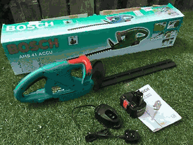 Bosch AHS 41 Accu Cordless 14.4 V NiCD Hedgecutter 220 Volt NOT FOR USA Brand New