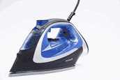 FRIGIDAIRE IRON FD1130 AUTO SHUT OFF BLUE / BLACK STEAM IRON 220V 240 VOLTS 50HZ NOT FOR USA
