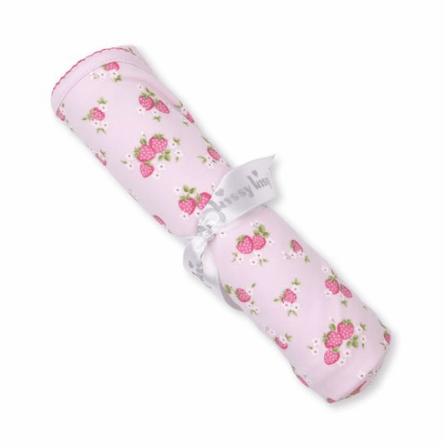 Kissy Kissy Strawberry Soiree Print Blanket S21SS08P