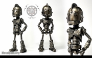 GIANT ROBOT - Bobble head