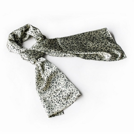 Brando Ivory Leopard Animal Print Elegant Exquisitely Soft Silk Scarf/Wrap/Shawl(Large)