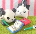Japanese Miniature Toys : Yuu Yuu Pandas at Play (2006) #3 - Miniature Studying Panda & Stationery