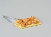 Megahouse Miniatures : Freshly Baked Bread (2005) #7 - Miniature Dinner Bread Roll Set (OPENED PACKAGING/MISSING PIECE)